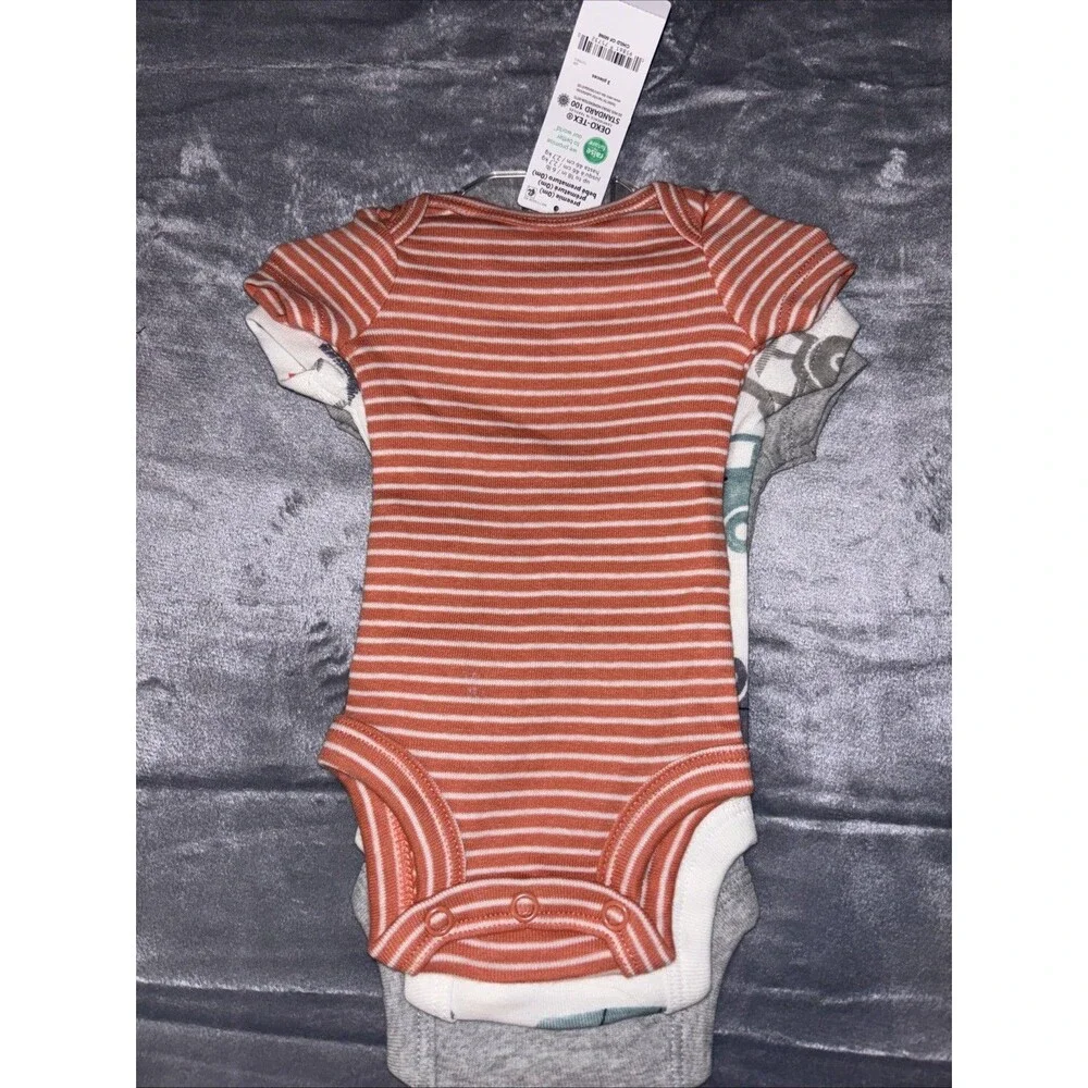 PREEMIE Carters’s 3 Pack of Bodysuits - NWT